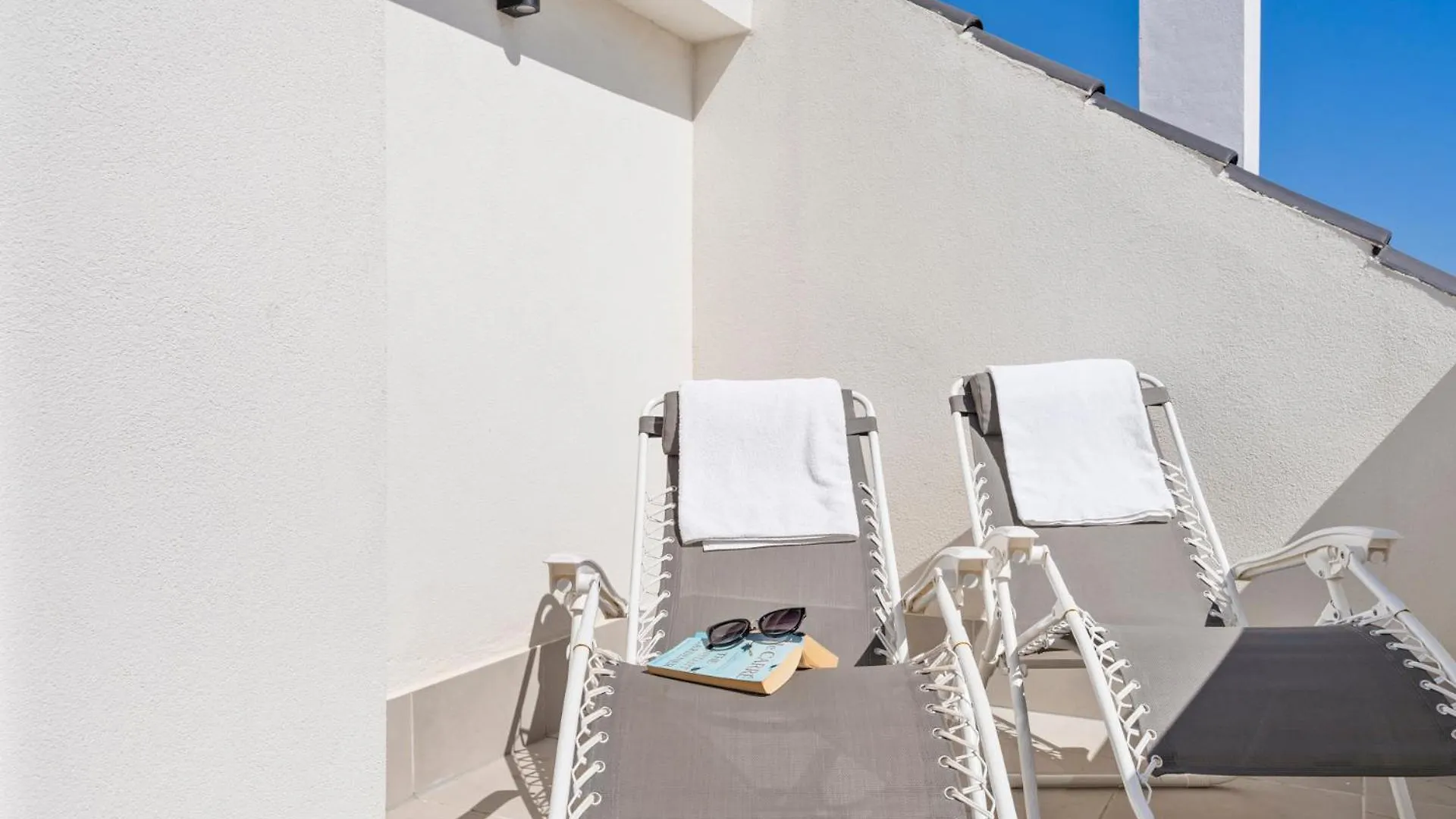 Apartment Sunny Penthouse In Fuengirola By Costarentals - Ref 215