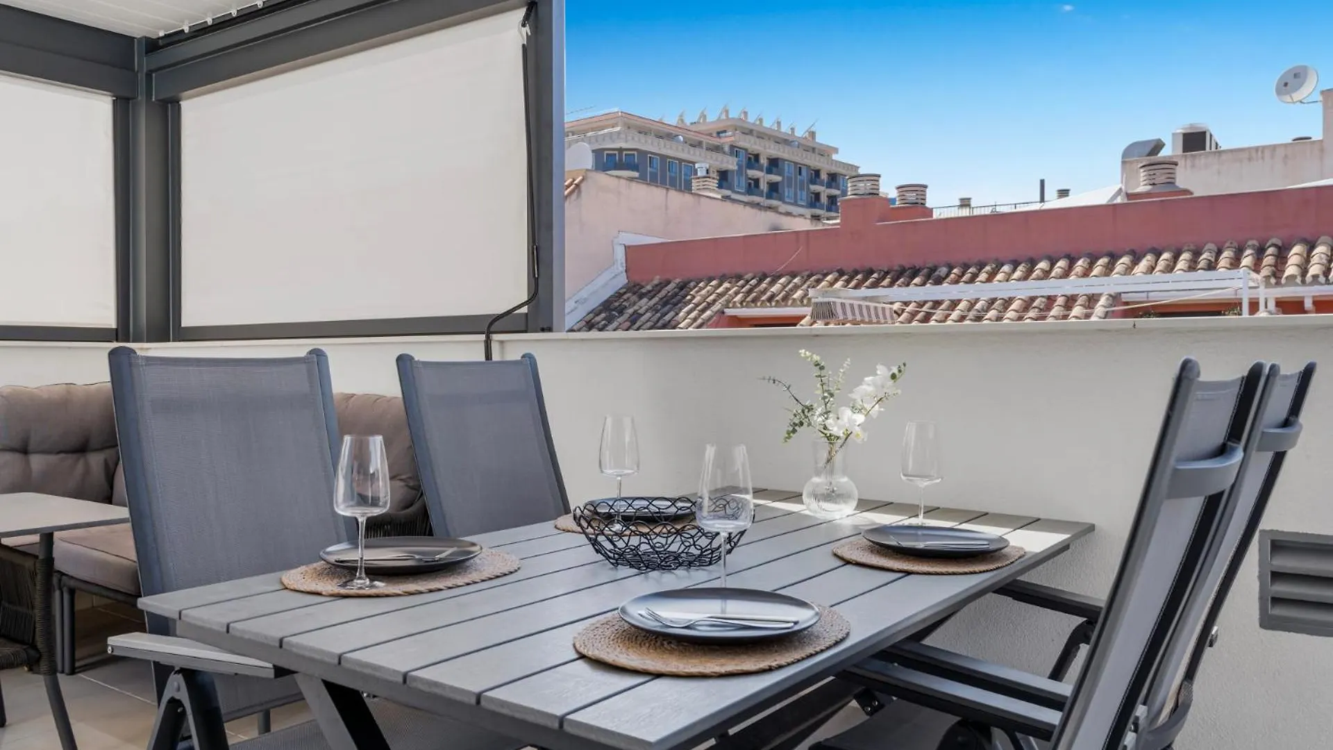 Apartment Sunny Penthouse In Fuengirola By Costarentals - Ref 215