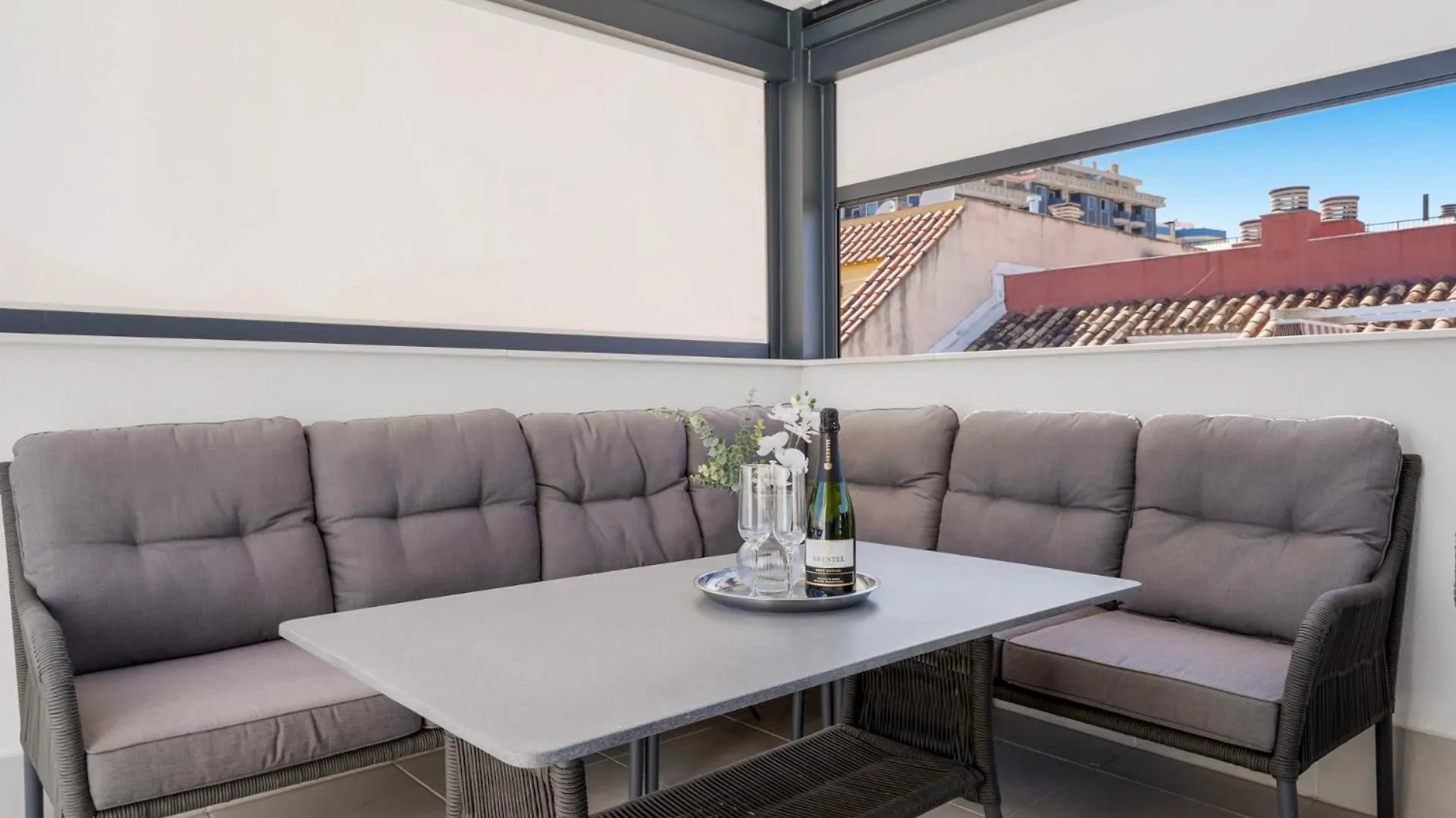 Apartment Sunny Penthouse In Fuengirola By Costarentals - Ref 215