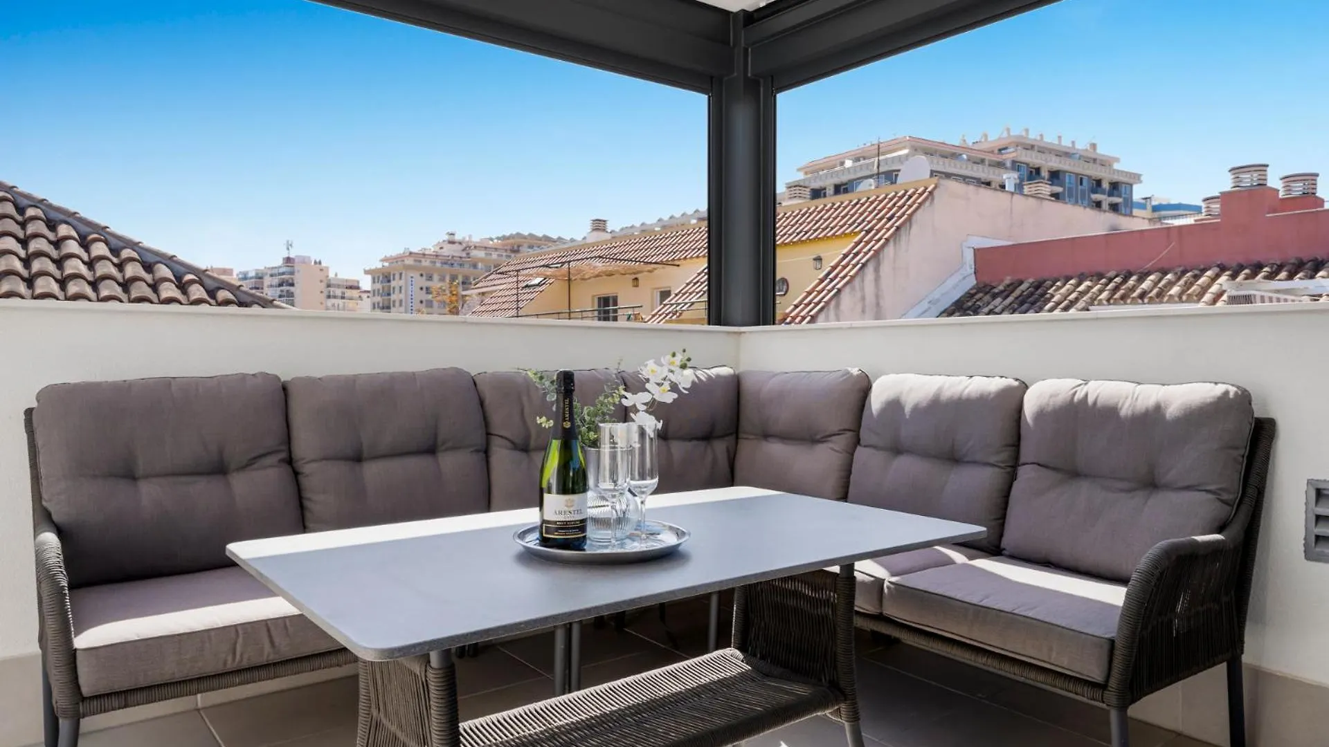 Sunny Penthouse In Fuengirola By Costarentals - Ref 215